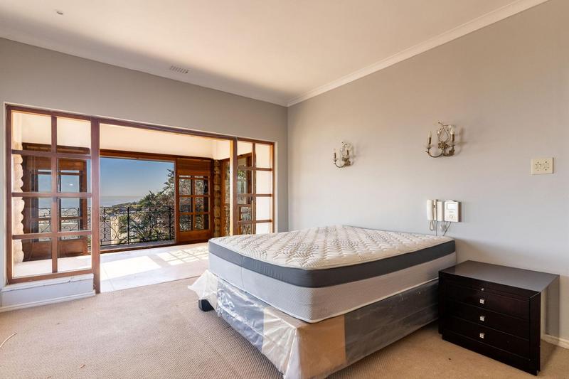 4 Bedroom Property for Sale in Camps Bay Western Cape